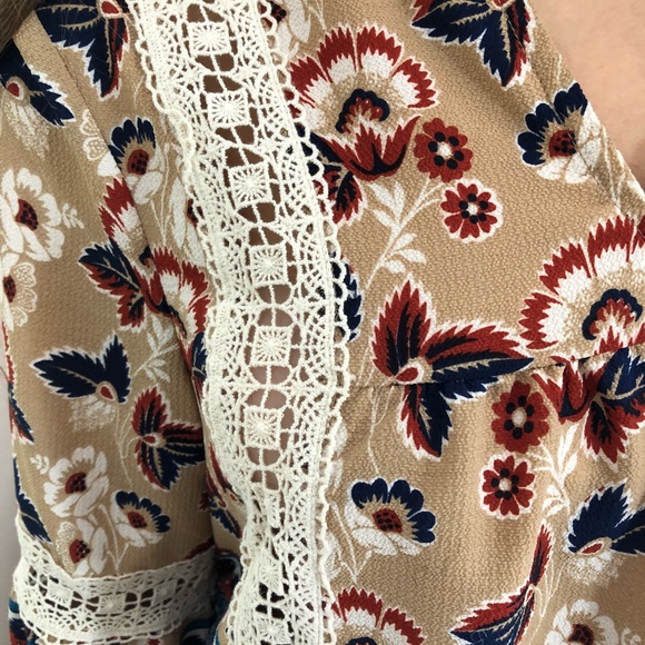 Solddd Outtt - Picture 3 of 5